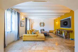  maison molleges 13940