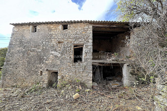  maison monieux 84390