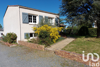  maison mouchamps 85640