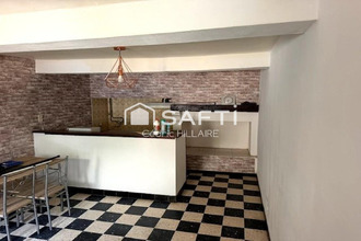 maison moux 11700