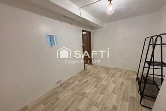  maison moux 11700