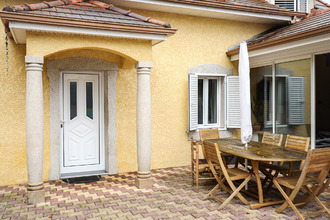  maison mt 64300