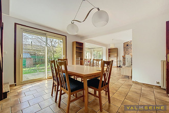  maison mt-st-aignan 76130