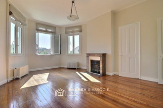  maison mt-st-aignan 76130