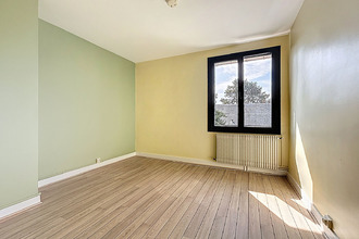  maison mt-st-aignan 76130