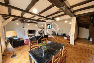  maison mt-st-aignan 76130