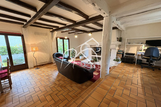  maison mt-st-aignan 76130