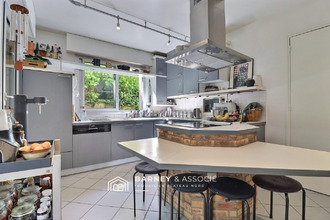  maison mt-st-aignan 76130