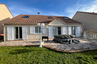  maison mtevrain 77144