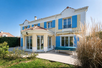  maison mtevrain 77144