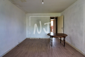  maison murs-erigne 49610