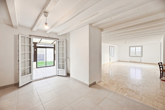  maison murs-erigne 49610