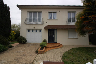  maison naintre 86530