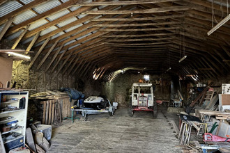  maison naucelles 15250