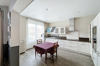  maison nemours 77140