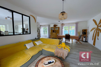  maison neoules 83136