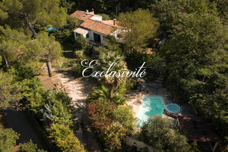  maison neoules 83136