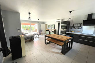  maison neoules 83136