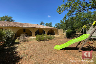  maison neoules 83136