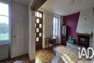  maison neuilly-le-vendin 53250