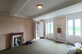  maison neuilly-le-vendin 53250