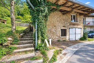  maison neuville-sur-ain 01160