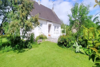  maison nicorps 50200