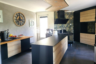  maison nivolas-vermelle 38300