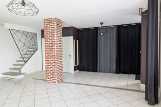  maison nueil-les-aubiers 79250