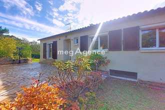  maison nueil-les-aubiers 79250