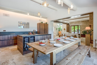  maison oppede 84580