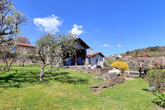  maison orcines 63870