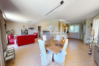  maison ouches 42155