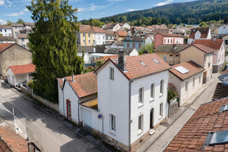  maison oyonnax 01100