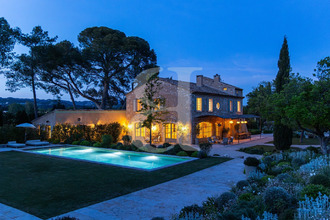  maison paradou 13520