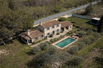  maison paradou 13520