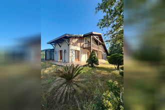  maison parentis-en-born 40160