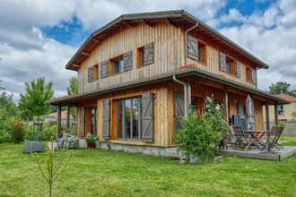  maison parentis-en-born 40160