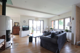  maison parentis-en-born 40160