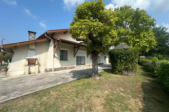  maison parentis-en-born 40160