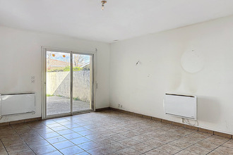  maison parentis-en-born 40160