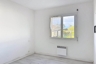  maison parentis-en-born 40160