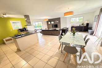  maison parentis-en-born 40160