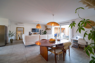  maison parentis-en-born 40160