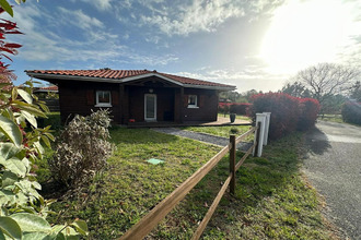  maison parentis-en-born 40160