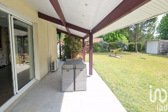  maison parentis-en-born 40160