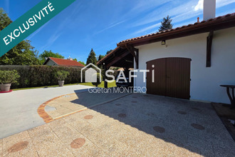  maison parentis-en-born 40160