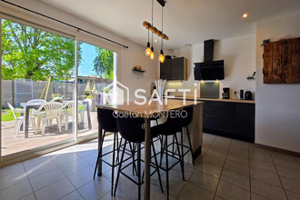  maison parentis-en-born 40160