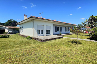  maison parentis-en-born 40160