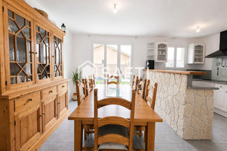  maison parentis-en-born 40160